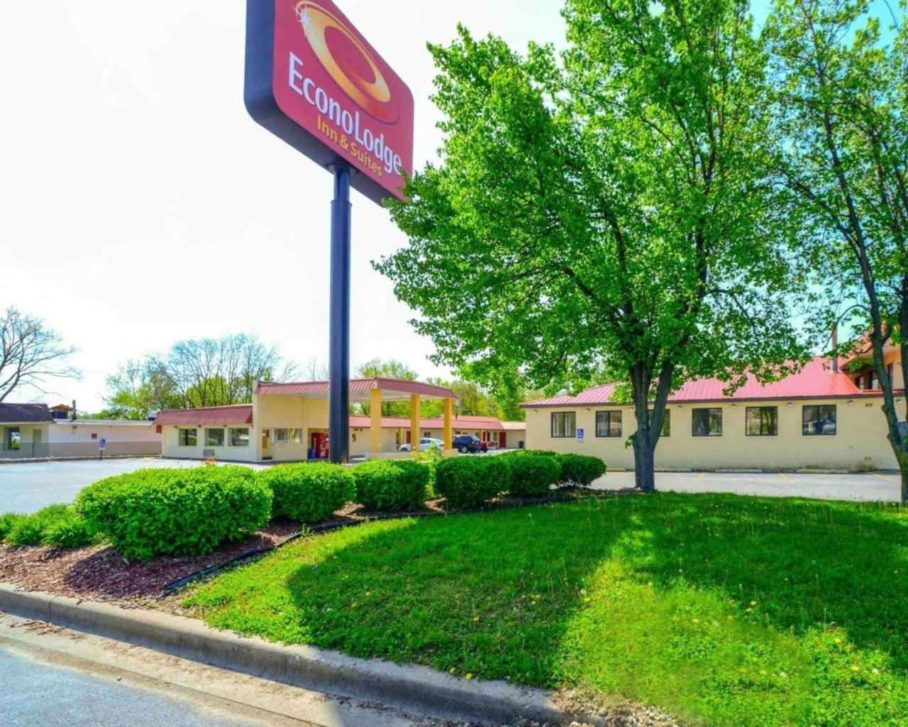 Econo Lodge Inn & Suites Carbondale Exterior foto